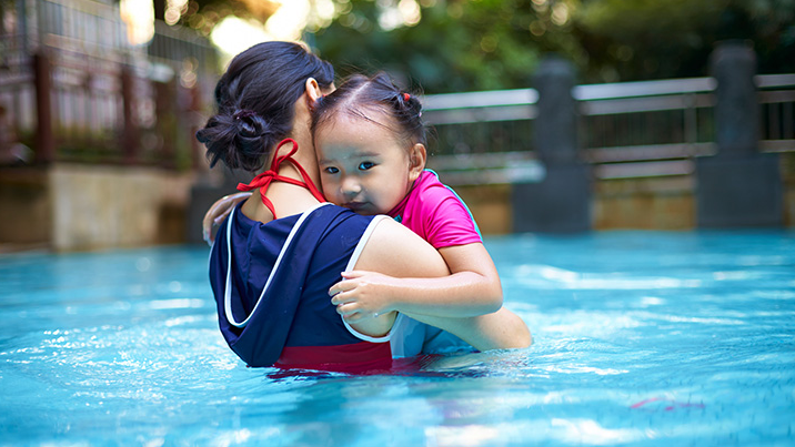 overcoming swimming anxiety